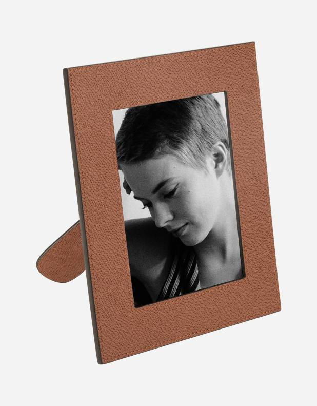 PETER PICTURE FRAME